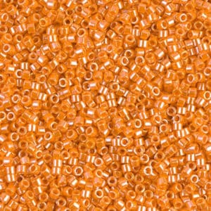 Miyuki Délica 11/0 DB1563 Orange Opaque Lustré 8g