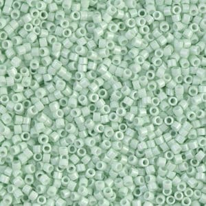 Miyuki Délica 11/0 DB1496 Menthe Claire Opaque  8g