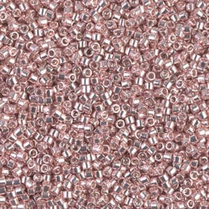 Miyuki Délica 11/0 DB0418 Light Rose Métallisé 5g