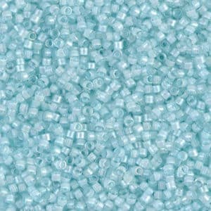 Miyuki Délica 11/0 DB78 C. intérieur Aquamarine AB 8g