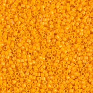Miyuki Sachet 8g Délica 11/0 Orange Courge Clair Opaque Duracoat N°DB2103