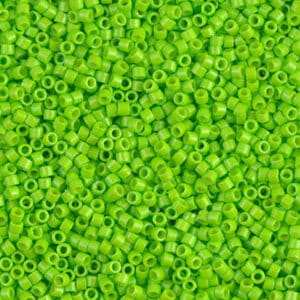 Miyuki Sachet 8g Délica 11/0 Vert Kiwi Opaque Duracoat N°DB2121