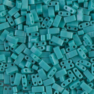 Sach 10g Half Tila 5x2.3x1.9mm Turquoise Opaque N°412