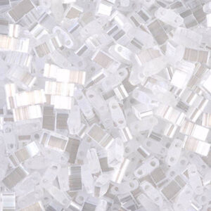 Sach 10g Half Tila 5x2.3x1.9mm Crystal Soie Satin Lustré N°2548