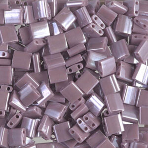 Sach 10g Tila 5x5x1.9mm Mauve Opaque Lustré N°437