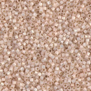 Sach 8g Délica 11/0 Pêche Clair Opal Silverlined N°1452
